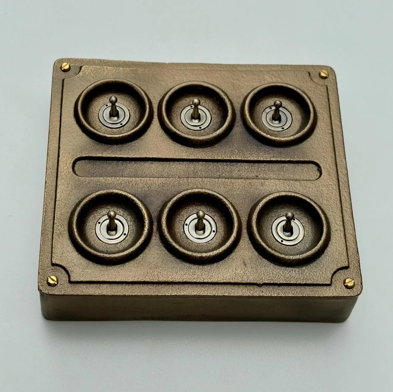 6 Gang 2 Way Antique Brass Solid Cast Metal Conduit Light Switch - Image 4
