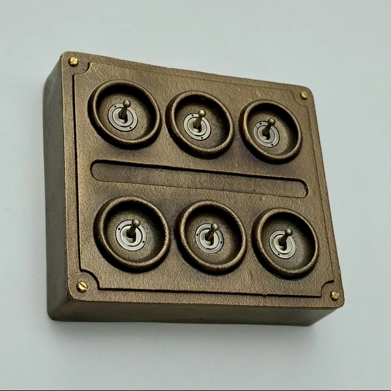 6 Gang 2 Way Antique Brass Solid Cast Metal Conduit Light Switch - Image 6