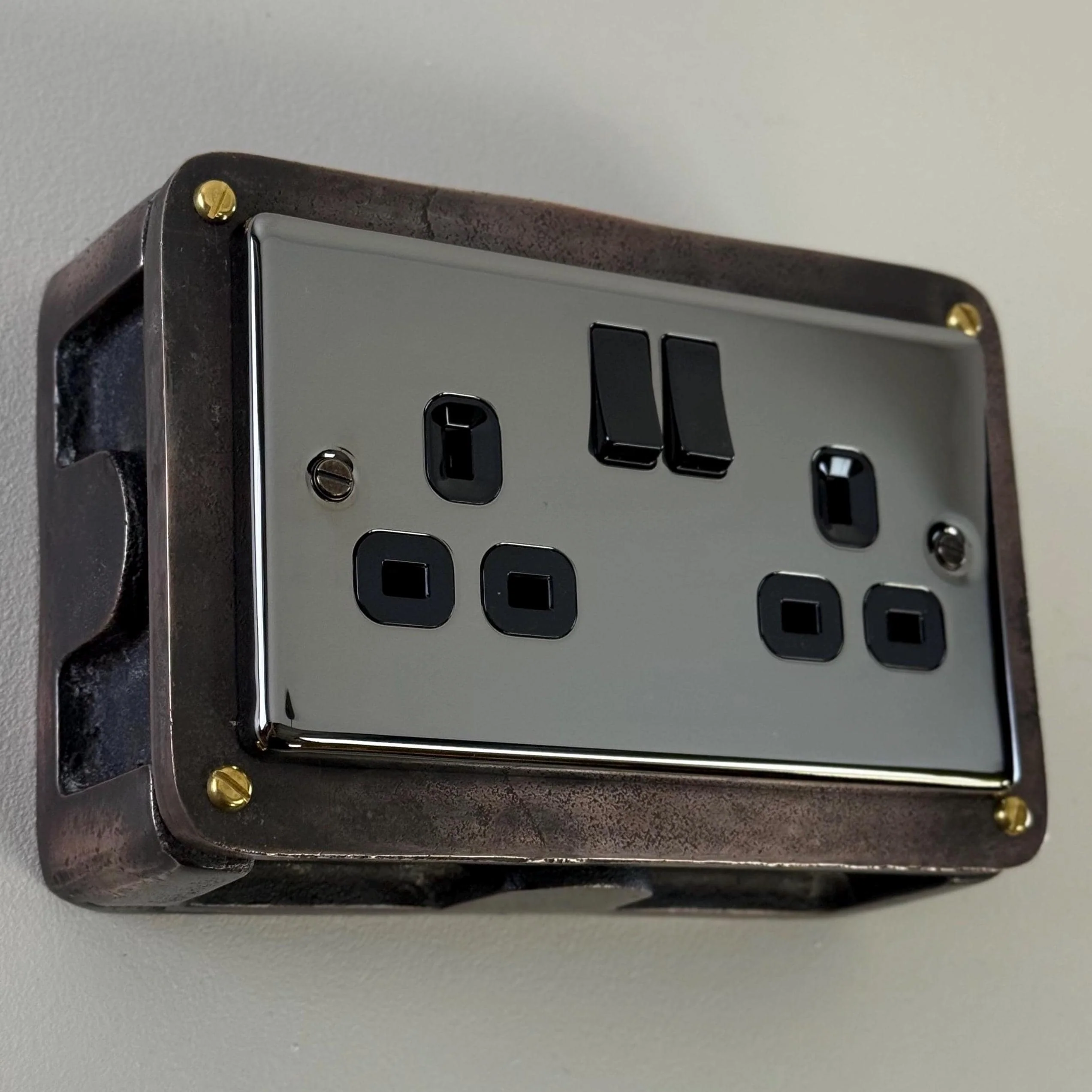 Black Nickel Double Gang Plug Socket with Industrial Antique Copper Back Conduit Box