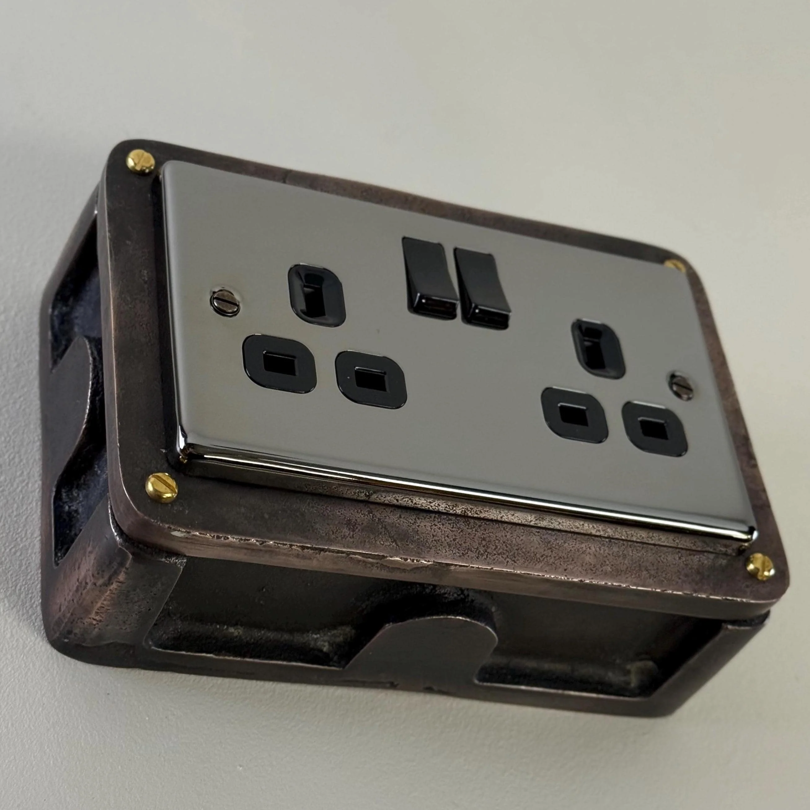 Black Nickel Double Gang Plug Socket with Industrial Antique Copper Back Conduit Box - Image 2