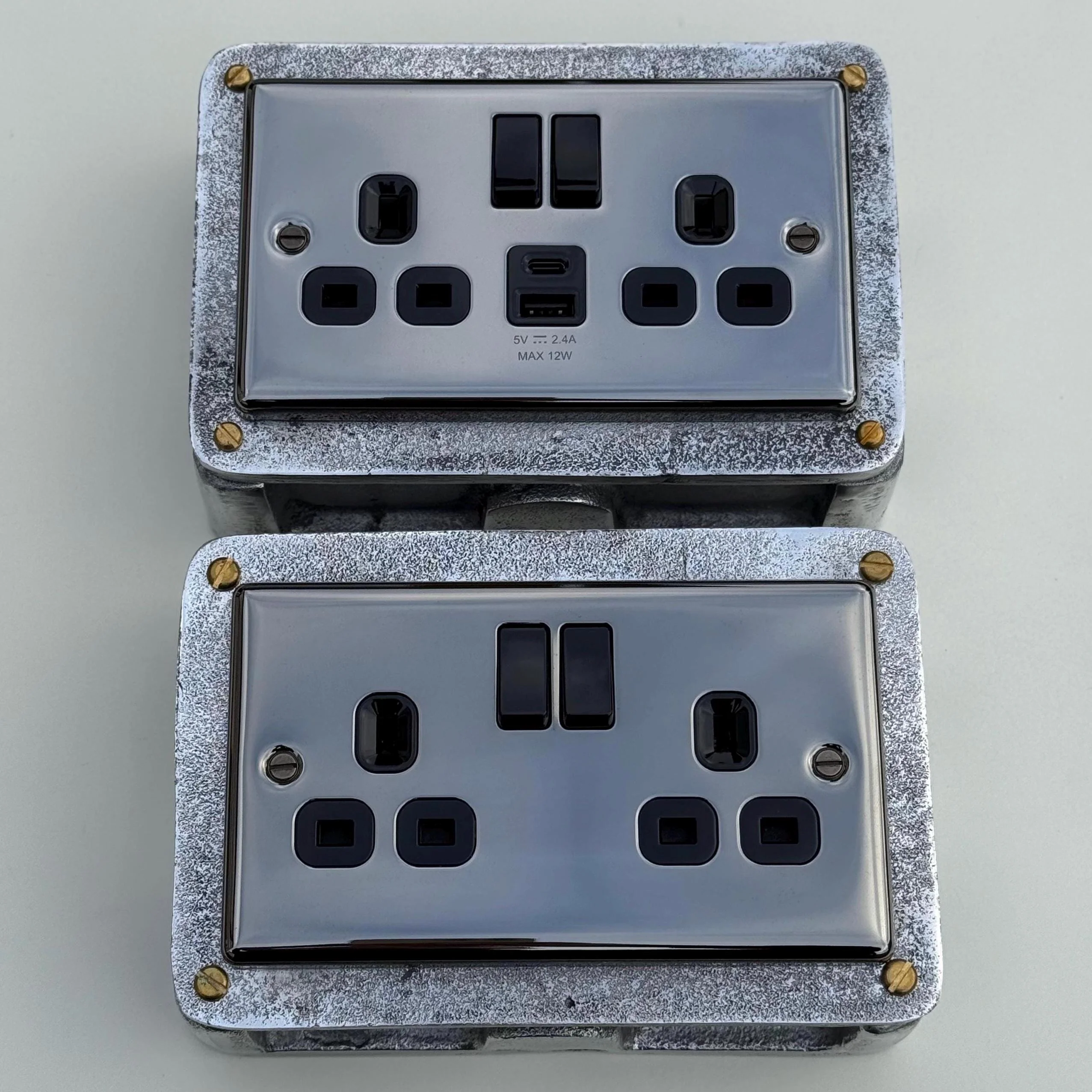 Black Nickel Double Switched 13A Power Socket 230V 13A 2 Gang 2G Solid Cast Metal Conduit Switch Industrial - Image 10