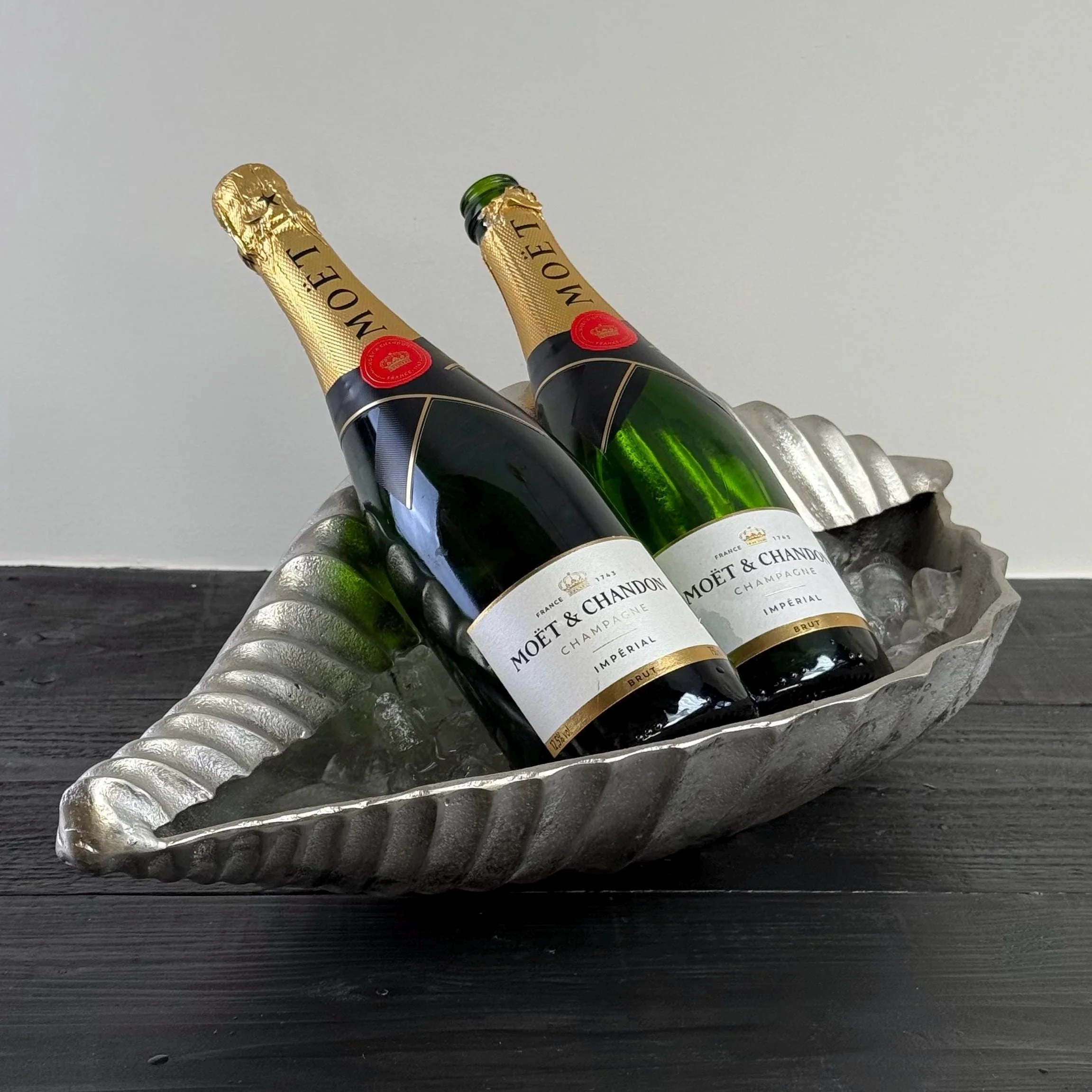 Clamshell Solid Cast Champagne Ice Bucket - Wine Cooler - Image 3