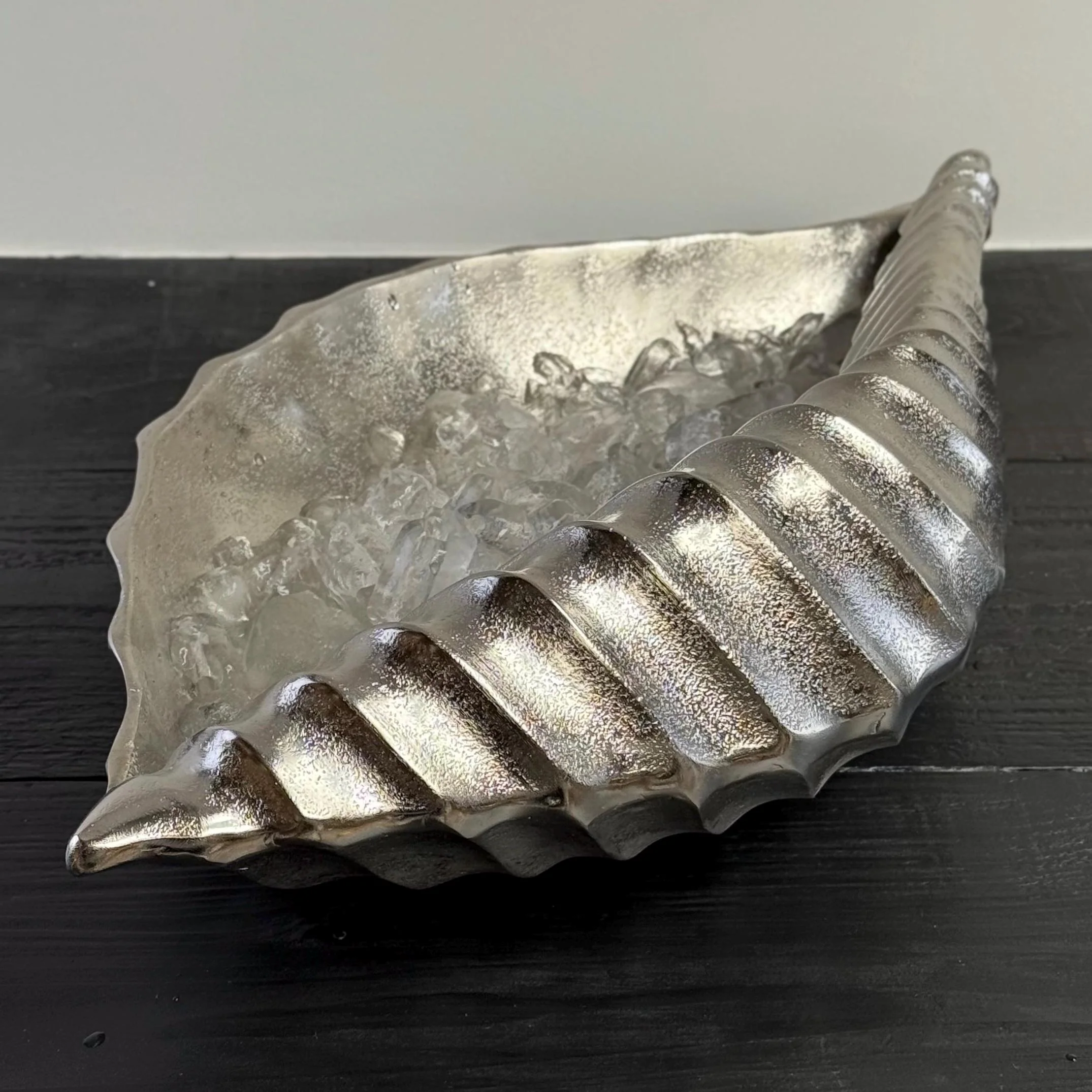 Clamshell Solid Cast Champagne Ice Bucket - Wine Cooler - Image 7