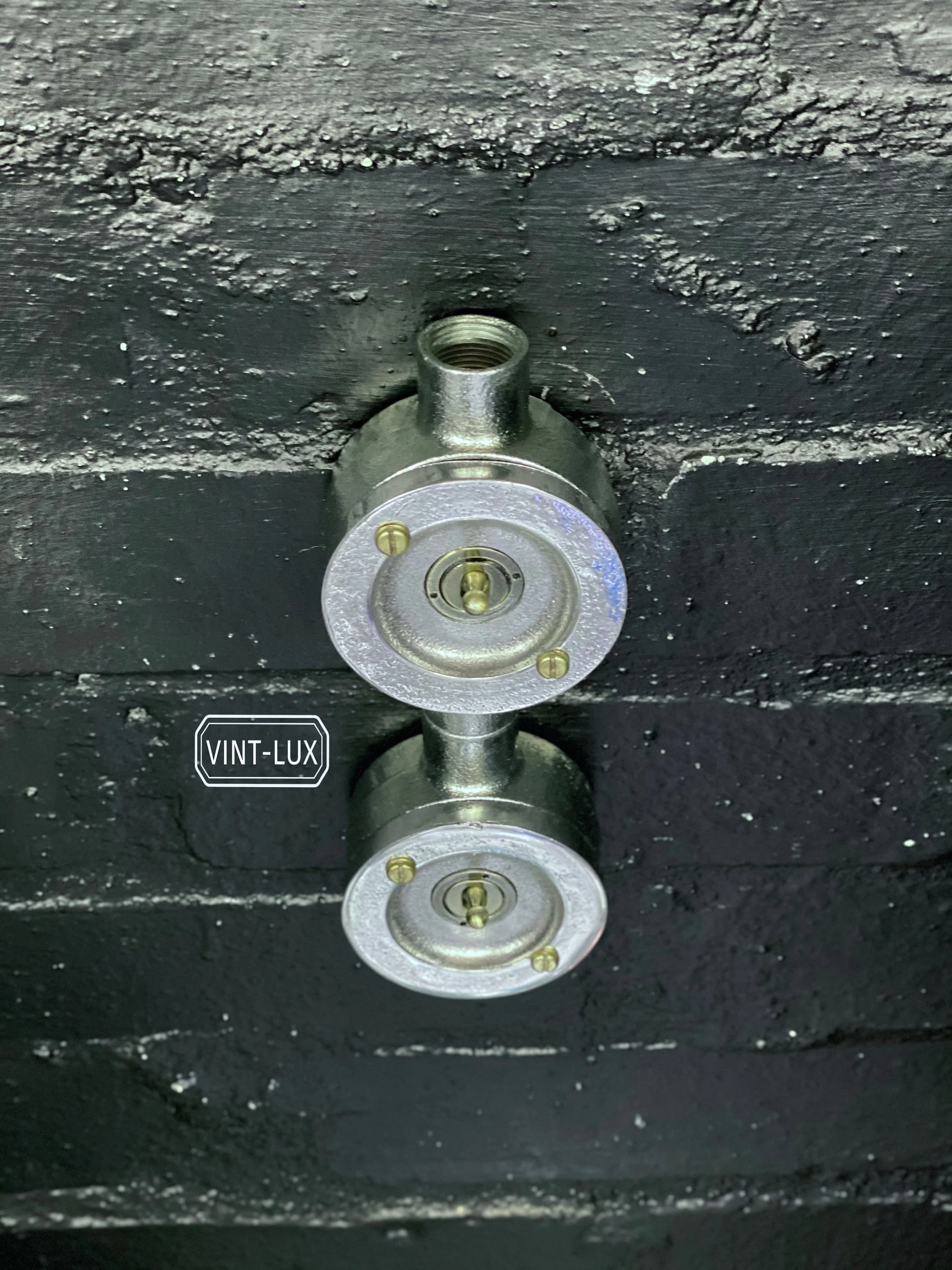 Double Gang Solid Cast Conduit Metal Light Switch Industrial 2 Way - Image 5