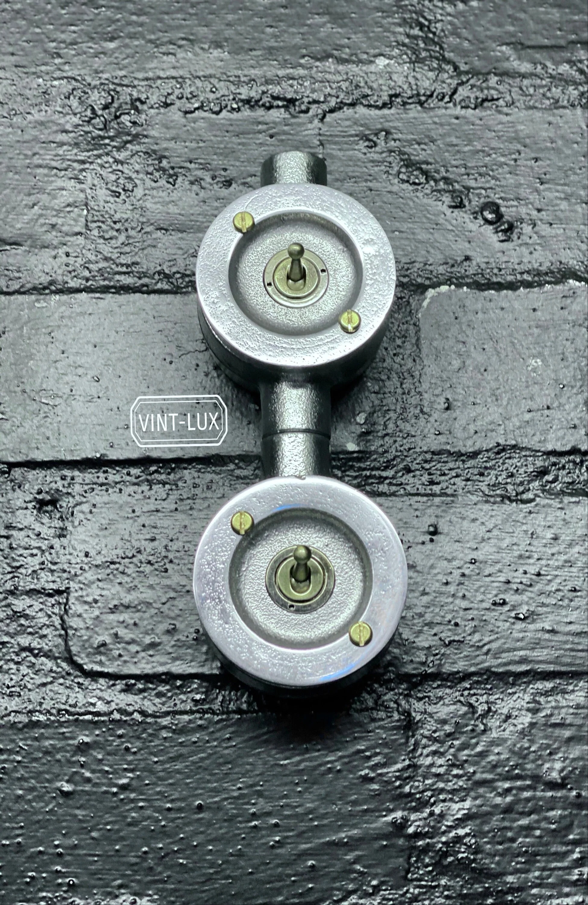 Double Gang Solid Cast Conduit Metal Light Switch Industrial 2 Way - Image 6