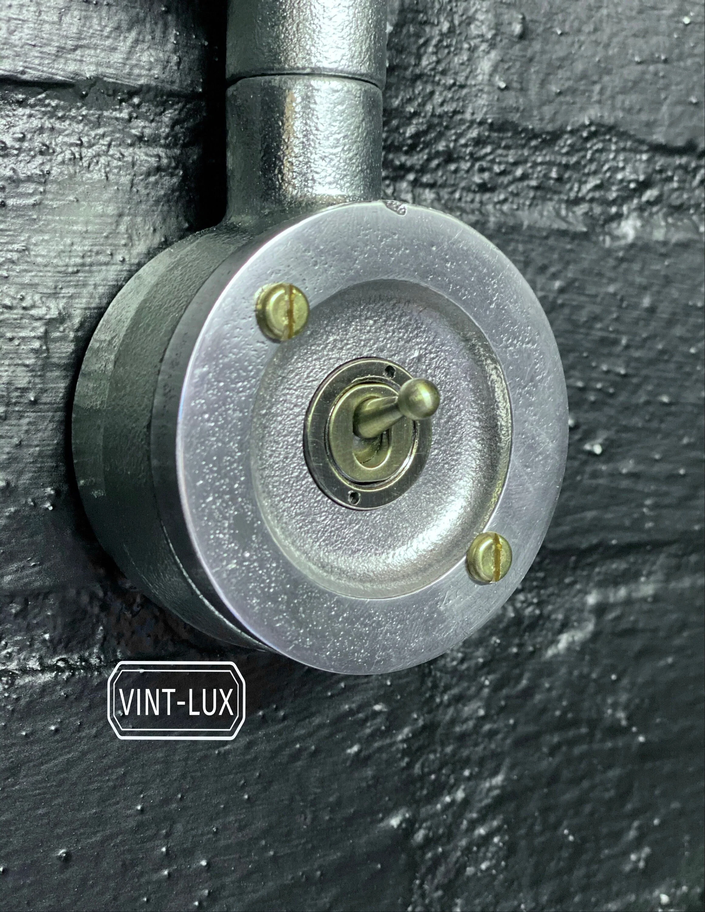 Double Gang Solid Cast Conduit Metal Light Switch Industrial 2 Way - Image 7
