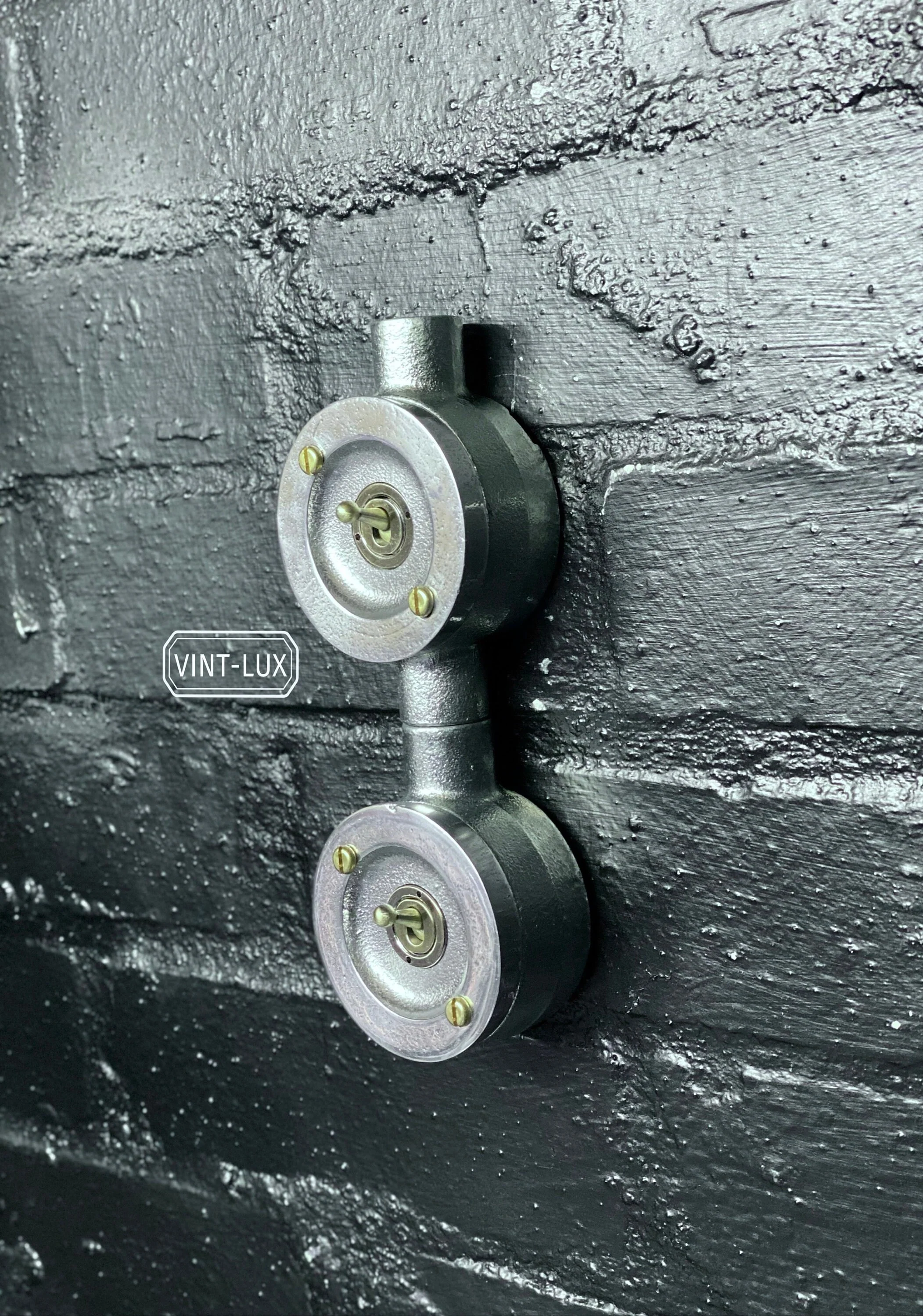 Double Gang Solid Cast Conduit Metal Light Switch Industrial 2 Way - Image 9