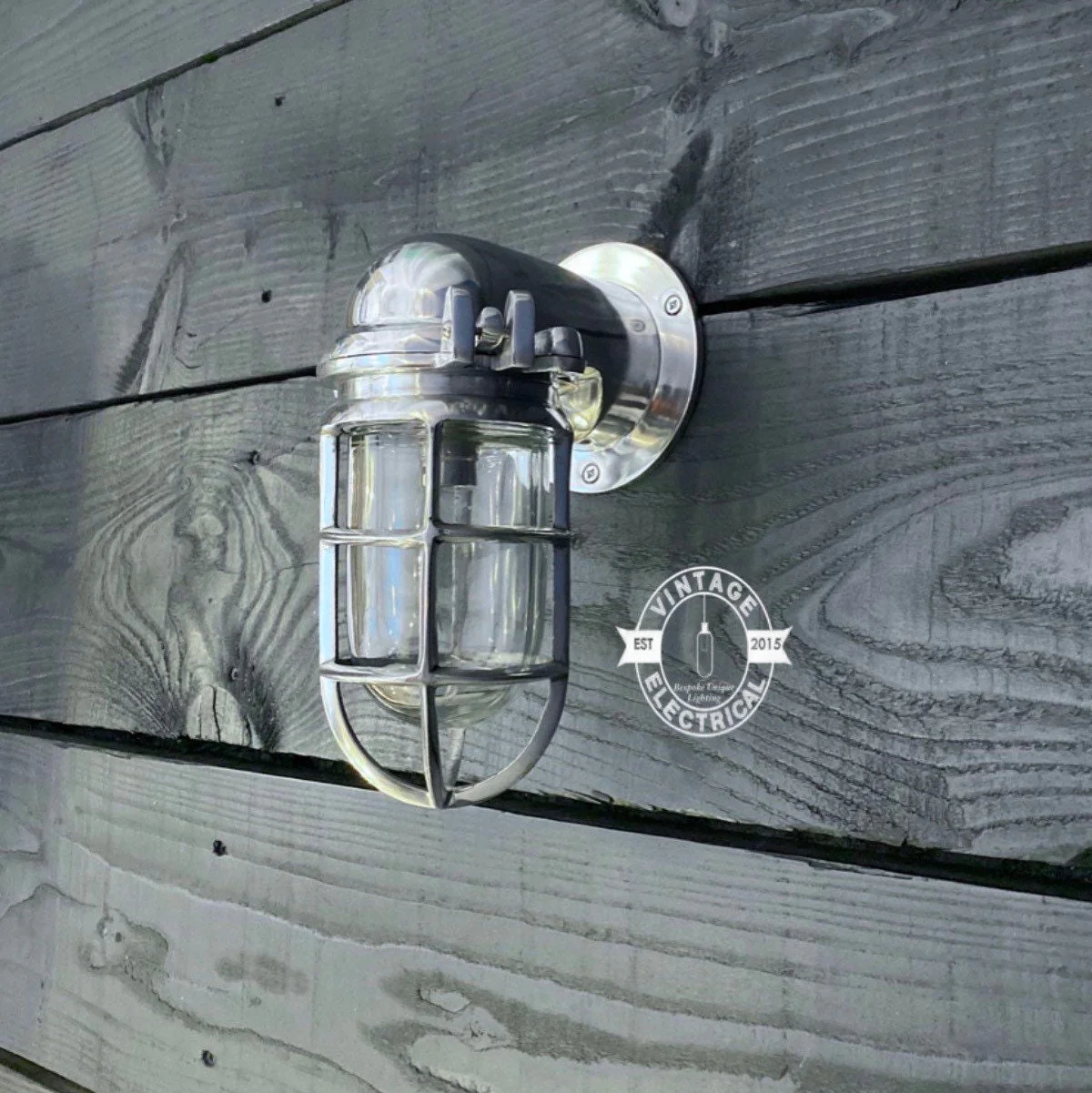 Happisburgh - Bulkhead Outdoor & Bathroom Wall Light | Solid Polished Aluminium - 10 Inch - Image 3