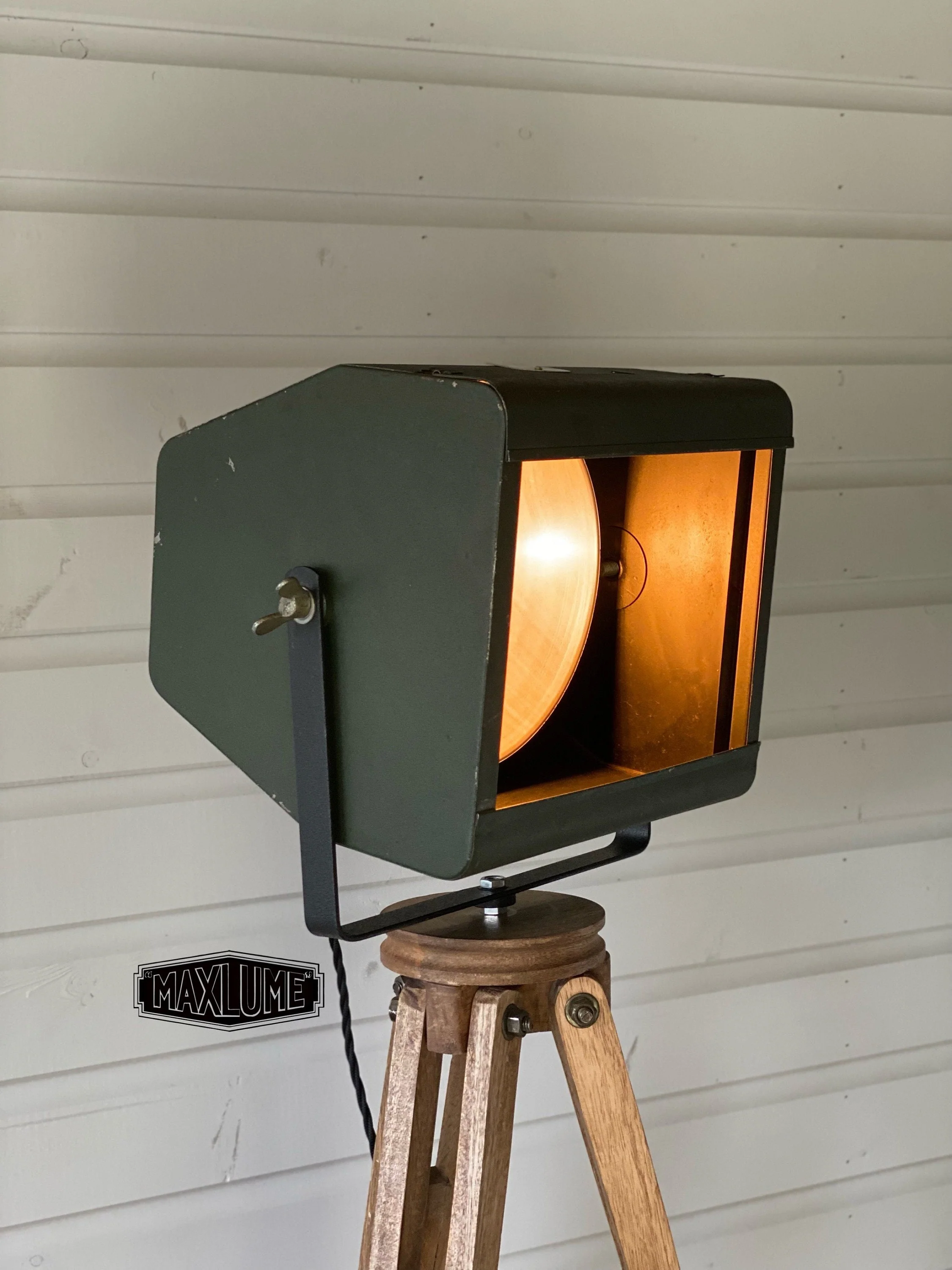 Maxlume ~ Genuine Strand Electric Searchlight Designer Tripod Light Luxury Theatre Spot Light Living Room Vintage Patt 137 - Image 6