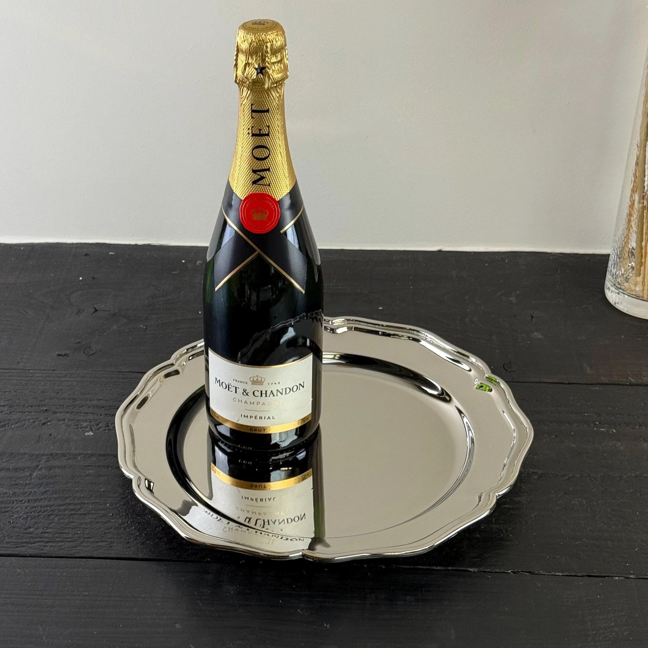 Solid Victorian Style Mirror Finish Serving Tray - Image 2