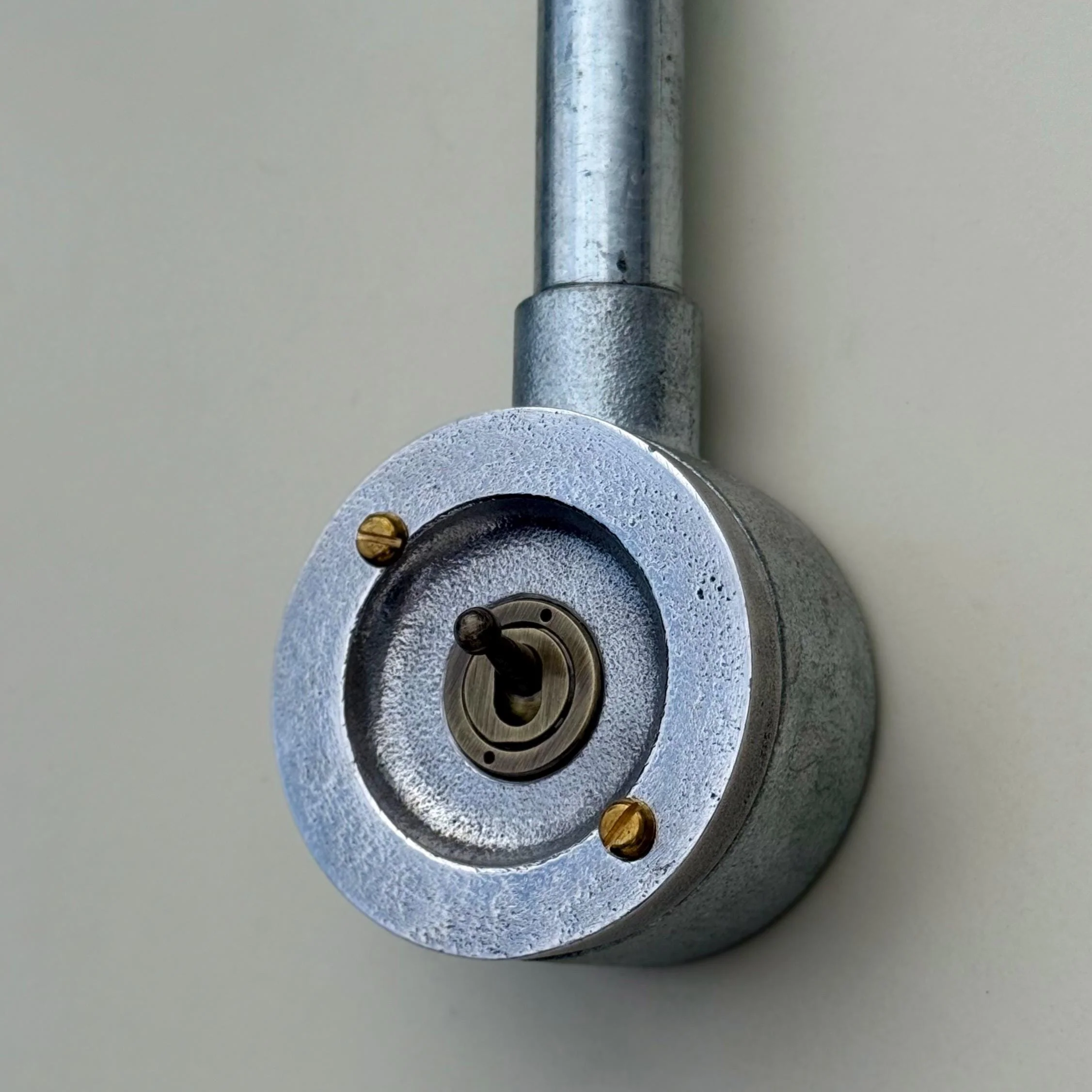 Single Gang Solid Cast Conduit Metal Conduit Light Switch Industrial 2 Way - Image 2