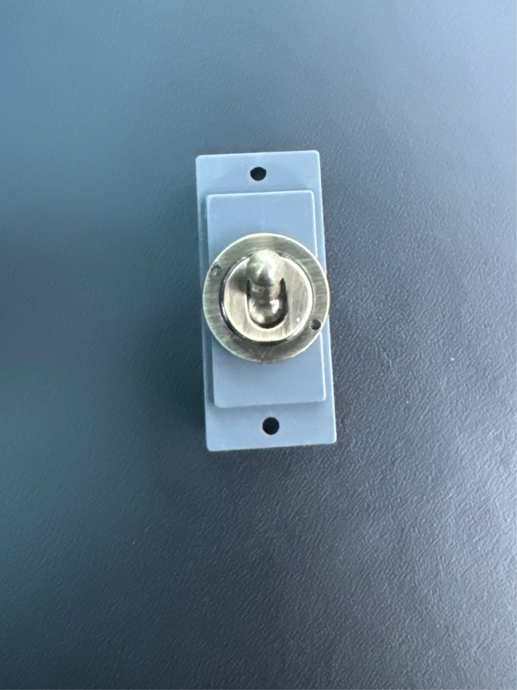 Toggle Switch Industrial 2 Way 10 amp - BS EN Approved Vintage Crabtree - Image 4