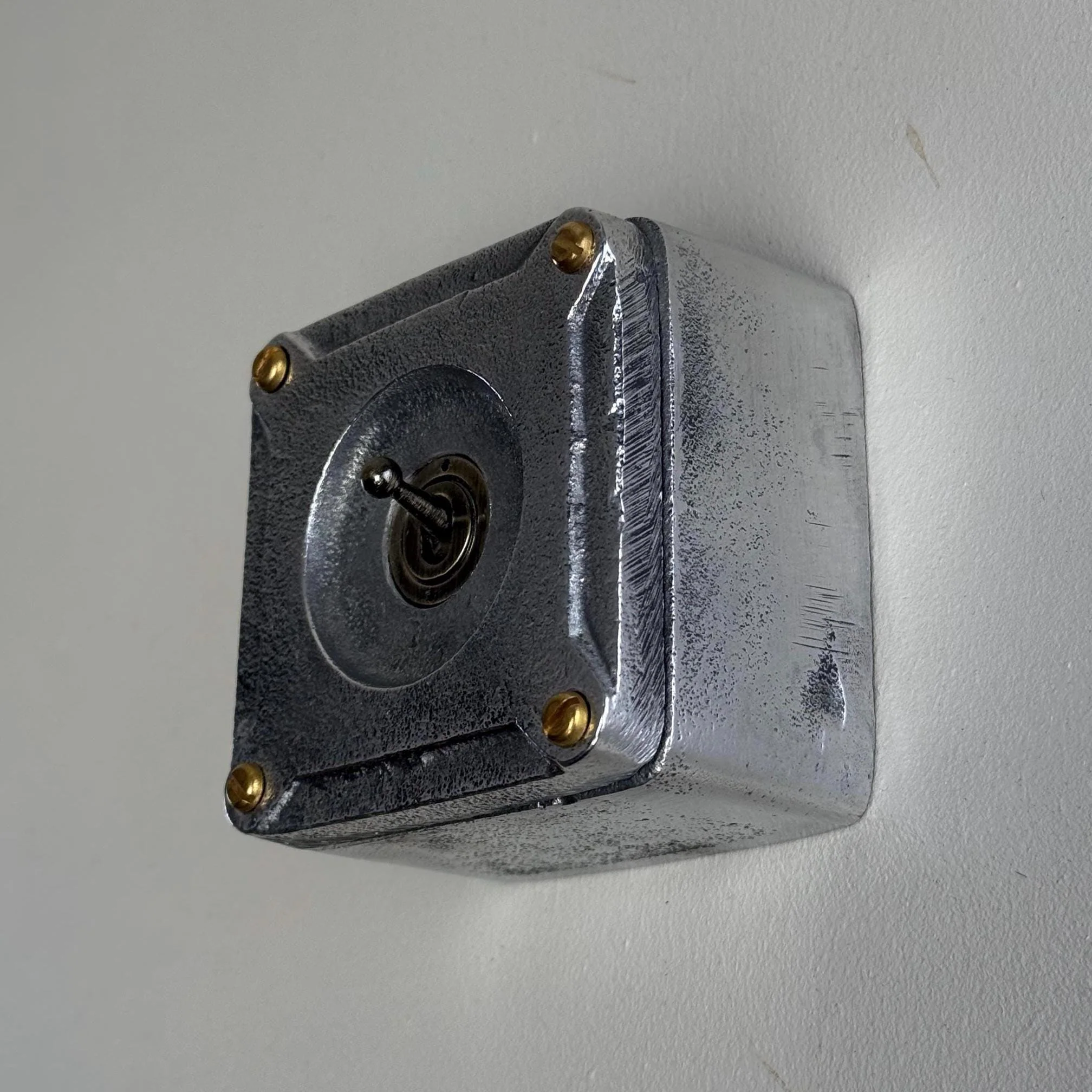 Single Gang 2 Way Conduit Surface Mounting Light Switch Solid Cast Metal Industrial ~ BS EN Approved Vintage Britmac Style - Image 8