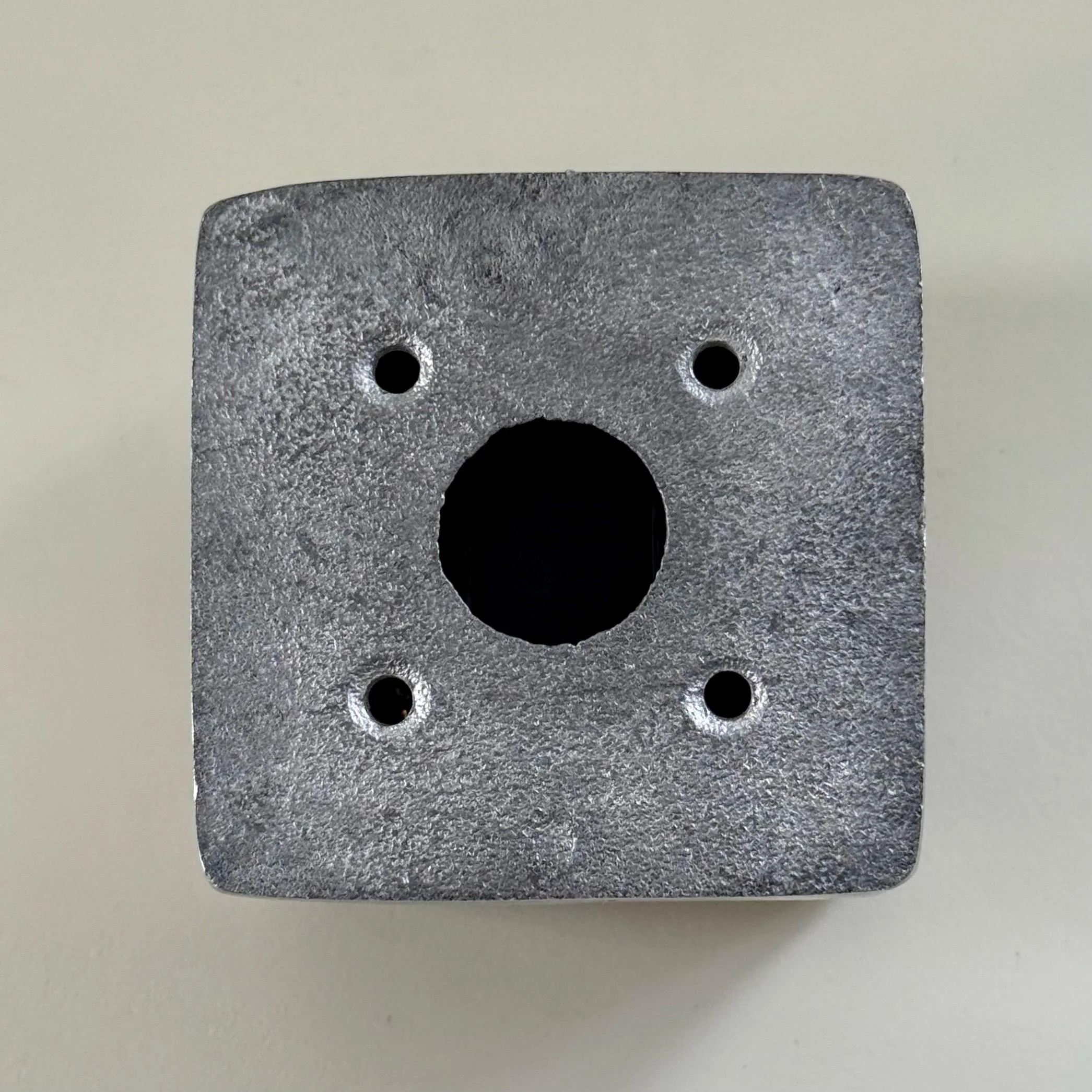 Single Gang Solid Cast Metal Surface Mounted Conduit Light Switch Industrial 2 Way - Image 3
