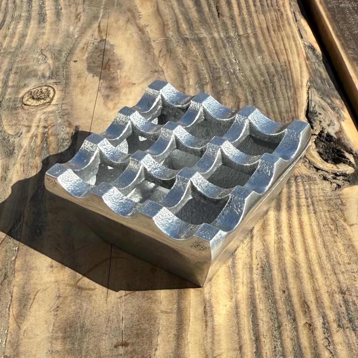 Small Silver Handcrafted Cast Aluminium Ashtray - Vintage Style Cigar Holder Ashtray - Heavy Cigarette Ashtray - Image 4