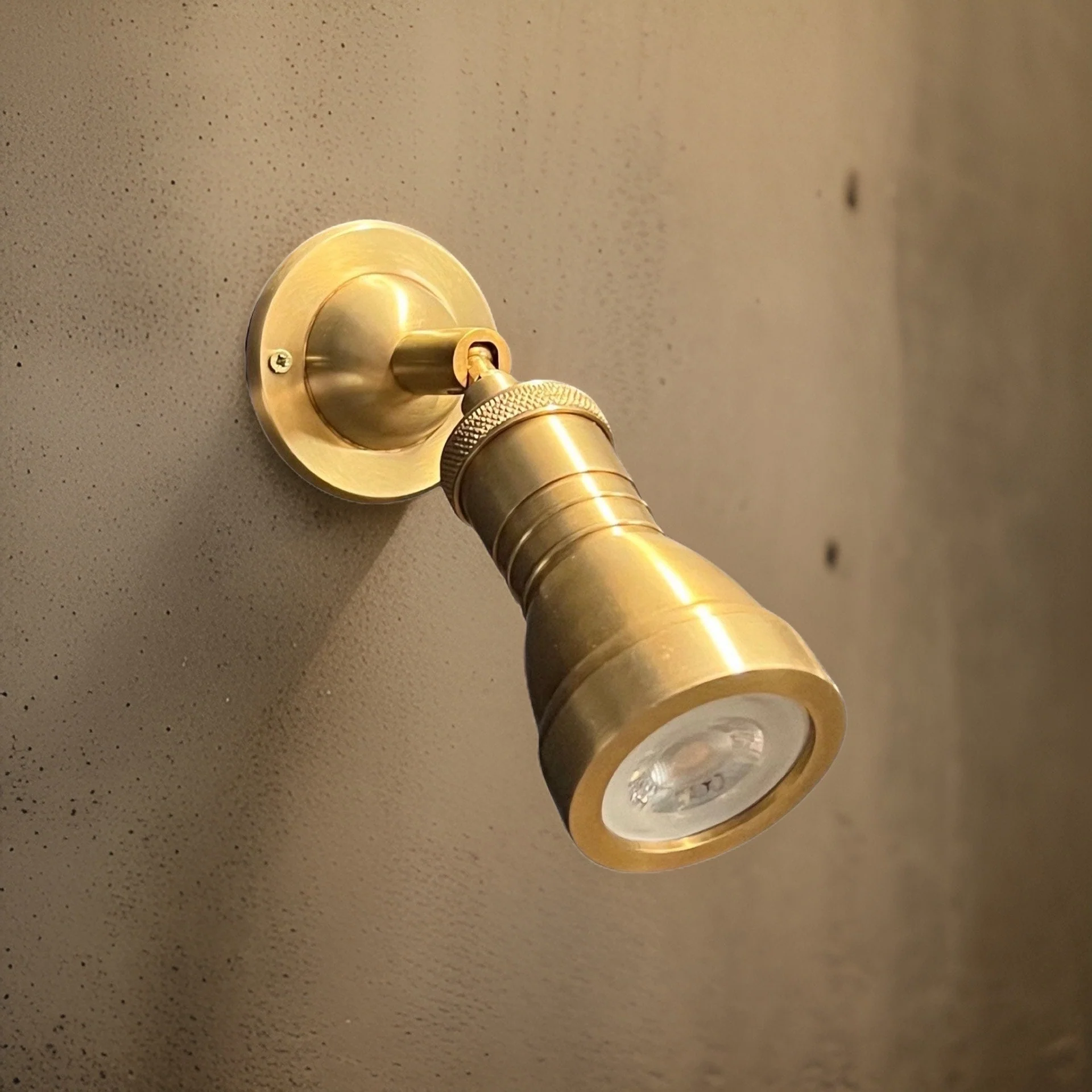 Solid Brass Short Adjustable Arm Industrial Wall Light | Spot light | Commercial | Bedroom Reading Table | Kitchen Table | Vintage - Image 6