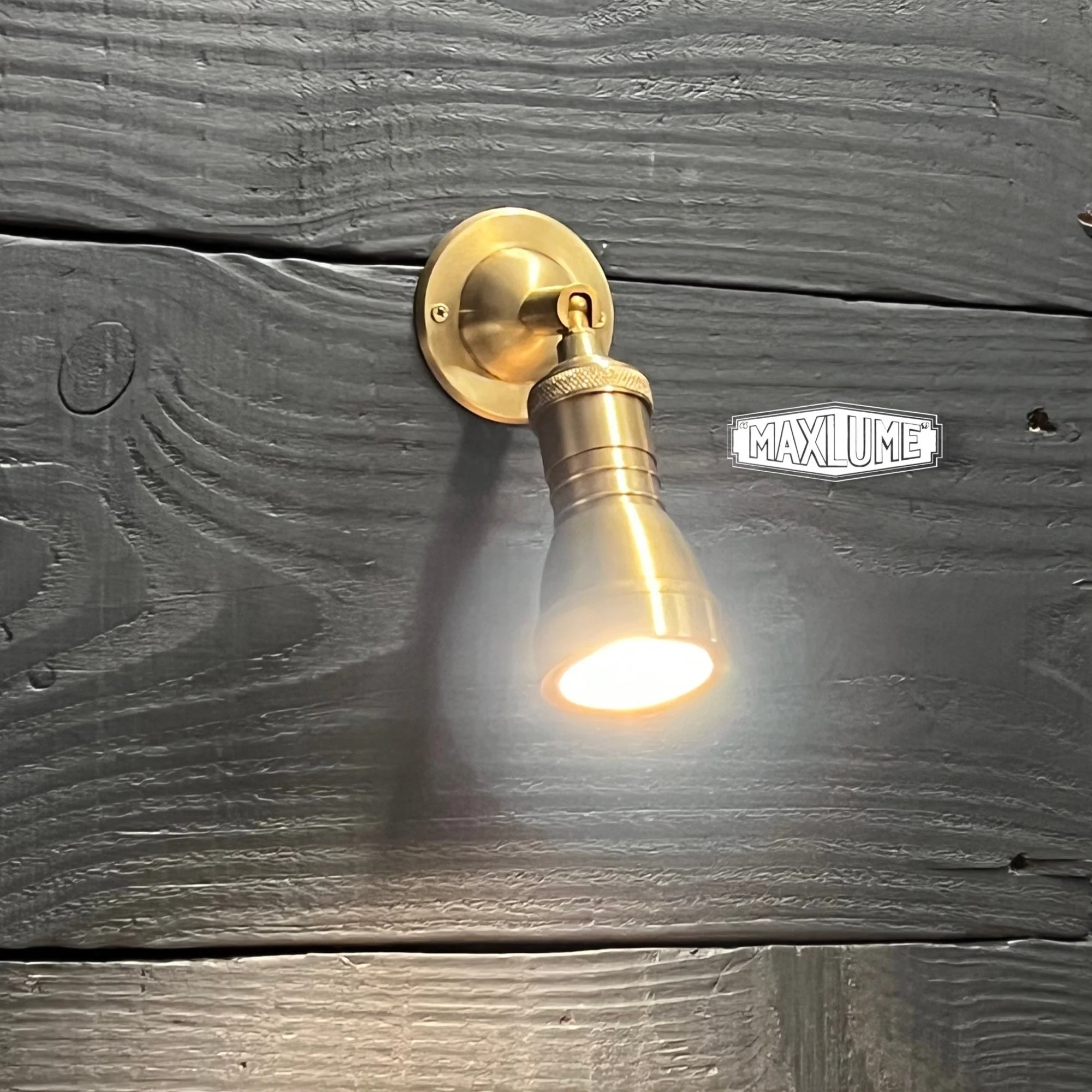 Solid Brass Short Adjustable Arm Industrial Wall Light | Spot light | Commercial | Bedroom Reading Table | Kitchen Table | Vintage - Image 8