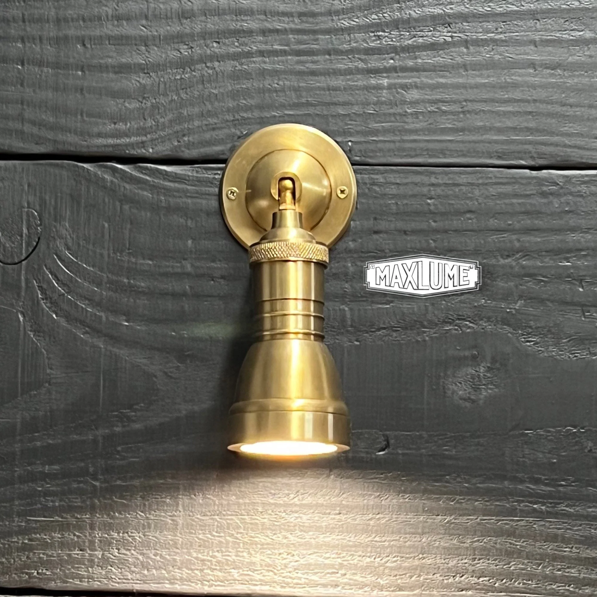 Solid Brass Short Adjustable Arm Industrial Wall Light | Spot light | Commercial | Bedroom Reading Table | Kitchen Table | Vintage - Image 9