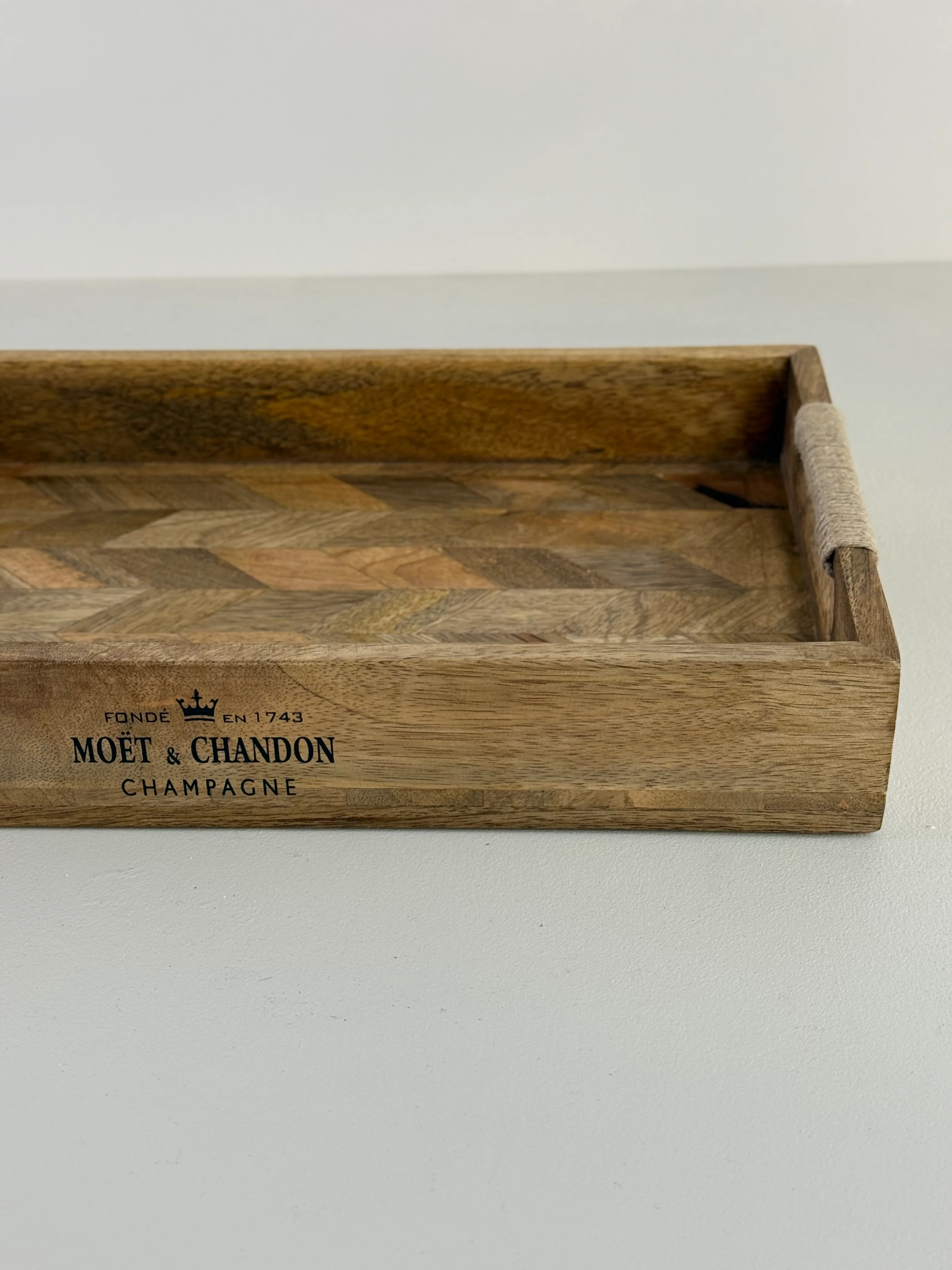 Moët & Chandon Champagne Medium Serving Tray Natural Wooden Patchwork - Image 8